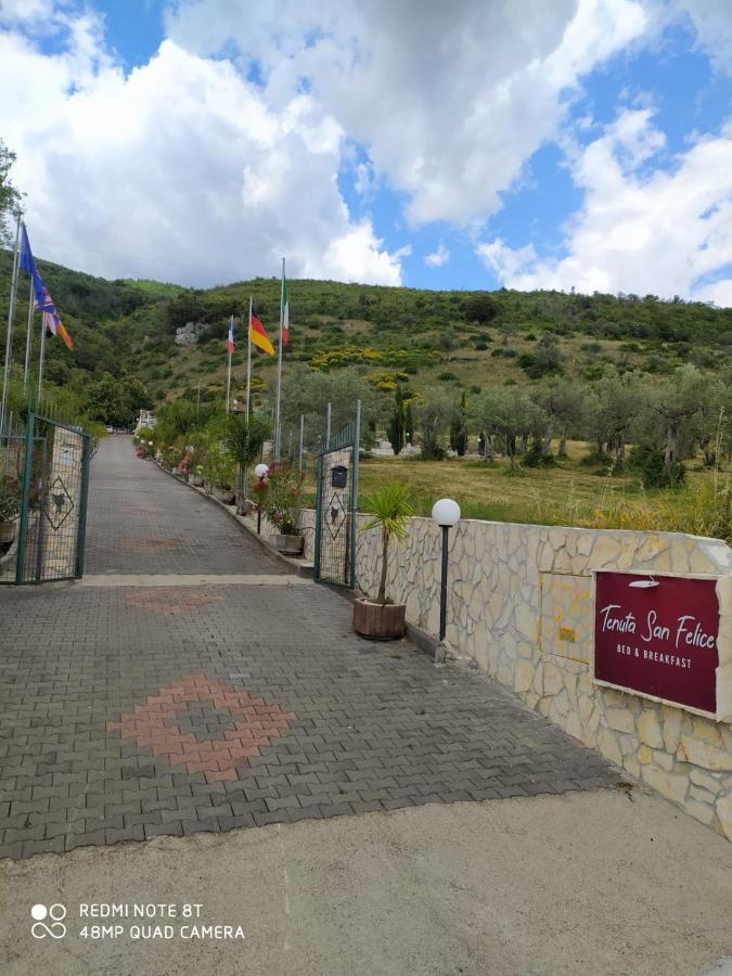 B&B Tenuta San Felice 캄파냐 외부 사진